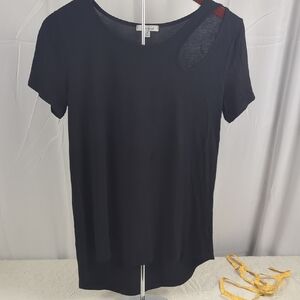 white birch Black Short Sleeve Tee with Shoulder Cutout Detail